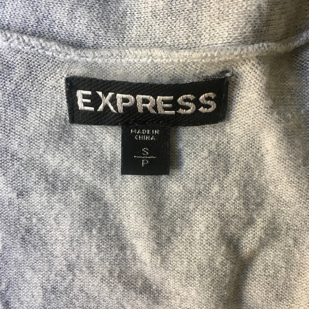 Express Cardigan - Picture 2 of 4